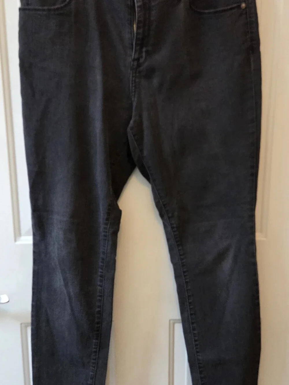 Pure Energy Black Skinny Women's Jeans